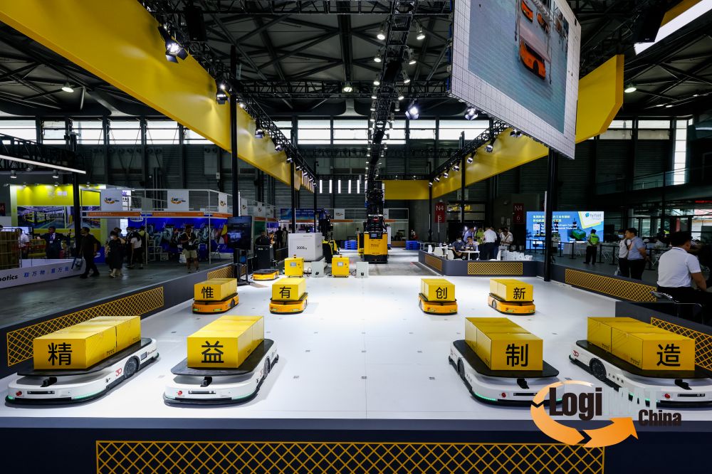 2 展會(huì)現(xiàn)場(chǎng).jpg